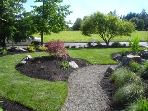 Landscape installation or grounds maintenance by Earthworks Landscape Service