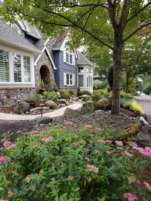 Landscape installation or grounds maintenance by Earthworks Landscape Service